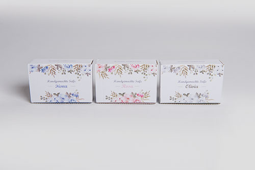 Verpackungsdesign floral trio